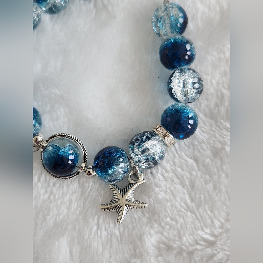 Blue Bead Starfish Adjustable Bracelet - Picture 2 of 6